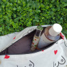 Trousse de toilette motif boobs et coeurs rouges I De Nature Colorée