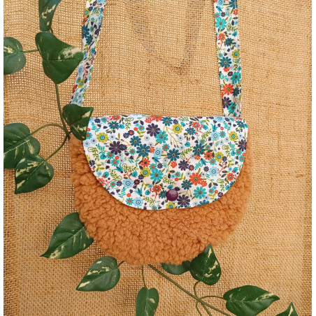 Sac à main enfant sherpa caramel – Rabat Liberty – Fait main doux et original