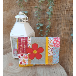 Porte-monnaie coton patchwork avec fleurs appliquées – jaune – fait main