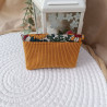 Pochette à cartes artisanale en velours côtelé moutarde et motif floraux