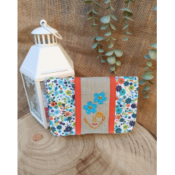 Pochette / Porte-monnaie / Porte-feuille artisanal « Visage et Fleurs »