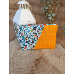 Pochette / Porte-monnaie / Porte-feuille artisanal « Visage et Fleurs »