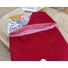 Porte-monnaie brodé femme au chapeau – Fleurs roses – Fait main en France