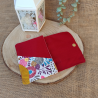 Porte-monnaie brodé femme au chapeau – Fleurs roses – Fait main en France