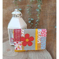 Porte-monnaie coton patchwork avec fleurs appliquées – jaune – fait main