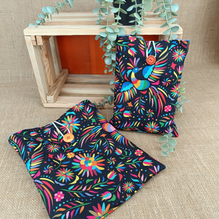 Pochette à livre motif oiseaux et fleurs – Coton noir – Taille au choix – Fait main