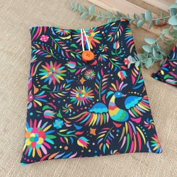 Pochette à livre motif oiseaux et fleurs – Coton noir – Taille au choix – Fait main