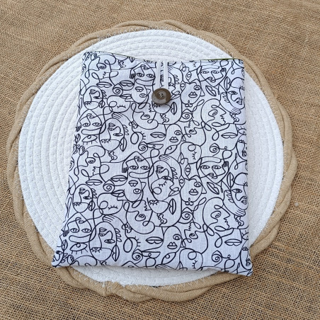 Pochette livre grand format – Blanc & dessin artistique noir – Fait main