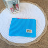 Porte-monnaie velours bleu turquoise et rabat fleuri – Accessoire fait main