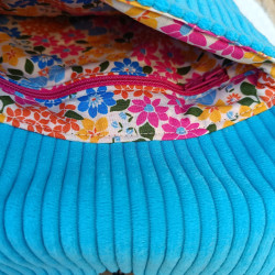 Porte-monnaie velours bleu turquoise et rabat fleuri – Accessoire fait main