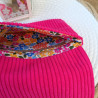 Porte-monnaie velours fuchsia côtelé avec rabat à fleurs – Fait main