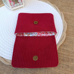 Porte-monnaie velours bordeaux côtelé et rabat patchwork – Fait main