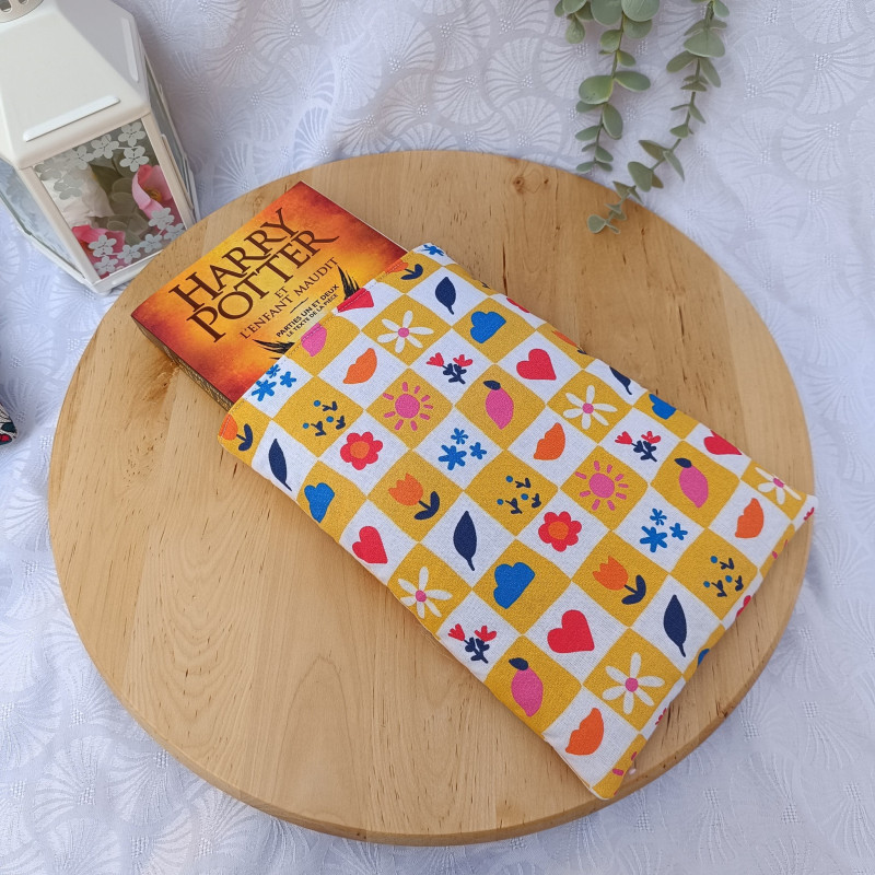 Pochette à livre en tissu – 2 tailles – Protection livres et carnets