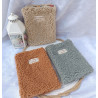 Pochette à livre sherpa – Protection douce et cocooning pour vos livres
