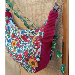 Sac demi-lune en coton fleuri – Sac bohème chic fait main