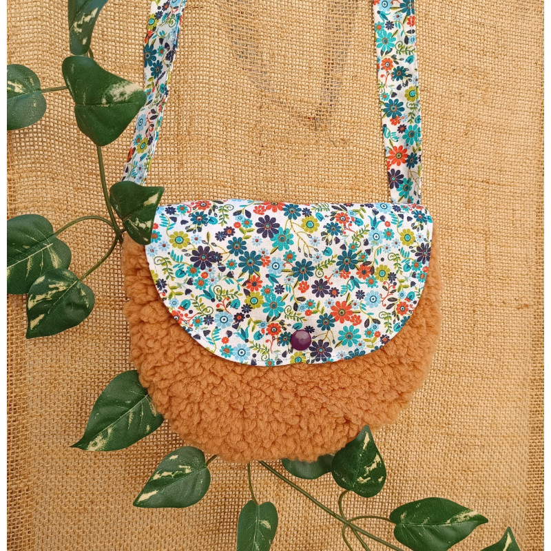 Sac à main enfant sherpa caramel – Rabat Liberty – Fait main doux et original