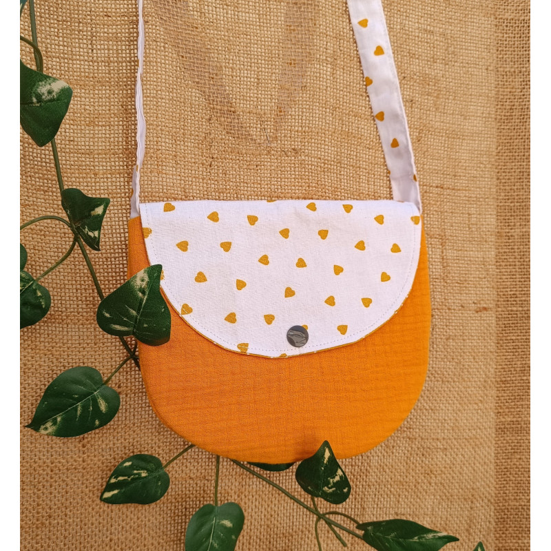 Sac à main enfant gaze de coton moutarde – Rabat cœur caramel – Fait main