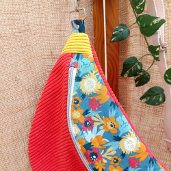 Sac banane XXL en velours upcyclé – Sac banane coloré et fait main