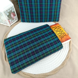 Pochette à livre tartan bleu-vert | Housse protectrice en tissu pour livres de poche et grands formats