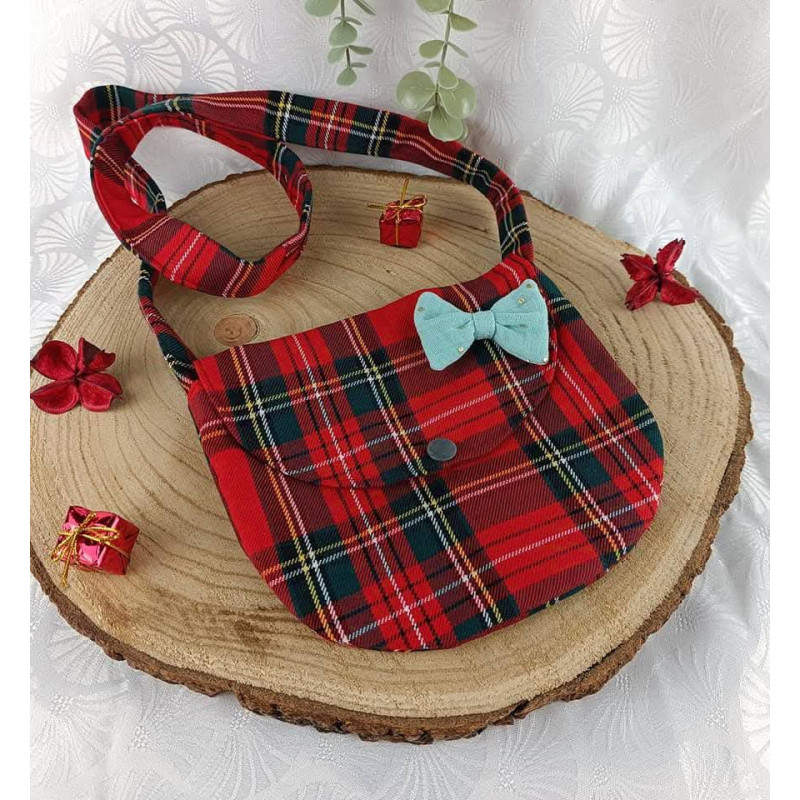 Sac enfant tartan rouge avec nœud bleu – Accessoire mignon et pratique