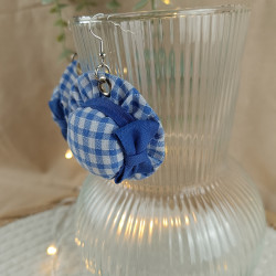 Boucles d’oreilles en tissu vichy – Fait main - modèle chapeau