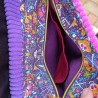 Sac bandoulière artisanal violet et fuchsia en velours – Motifs calaveras