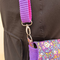 Sac bandoulière artisanal violet et fuchsia en velours – Motifs calaveras