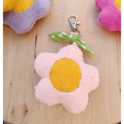 Porte-clés fleur douce en éponge microfibre – fait main – couleur au choix