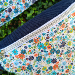 Sac banane liberty bleu – Sac fleuri chic et pratique