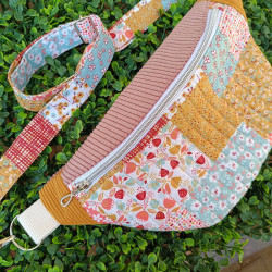 Sac banane patchwork fleuri – Sac ceinture original et tendance