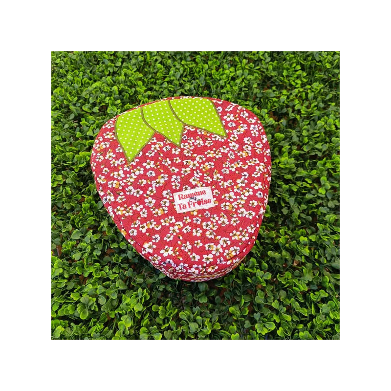 Trousse de toilette Fraise en tissu I création artisanale Metz