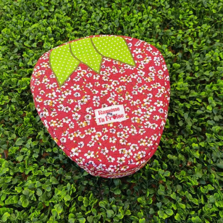 Trousse de toilette Fraise en tissu I création artisanale Metz