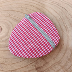Porte-monnaie fraise en tissu vichy rouge | Accessoire original