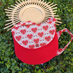 sac bandoulière enfant en velours rouge et coeurs I Fait main à Metz